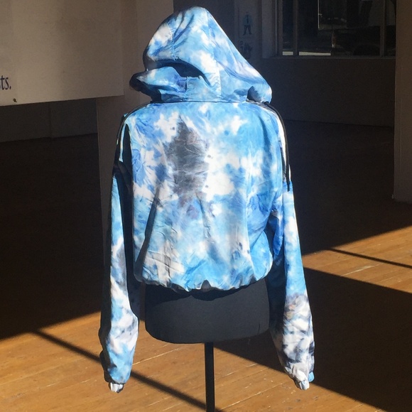 Antisocial Cropped blue tie die looking hooded jacket - Picture 3 of 8